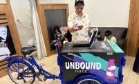 UNBOUND JUICE Wellness Café